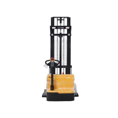 Apilador Full Eléctrico 1.500 Kilos Apilador Full Eléctrico 1.500 Kilos