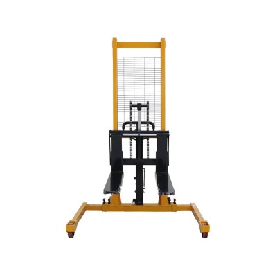 Apilador manual 2000 kg Miyazaki pata ajustable vista frontal