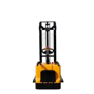 Apilador Full Eléctrico Miyazaki 1500 kg 3.5 metros vista trasera
