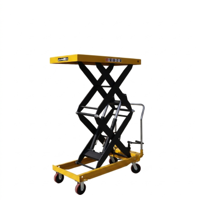 Mesa elevadora hidráulica de 1.000 kg Miyazaki en posición elevada.